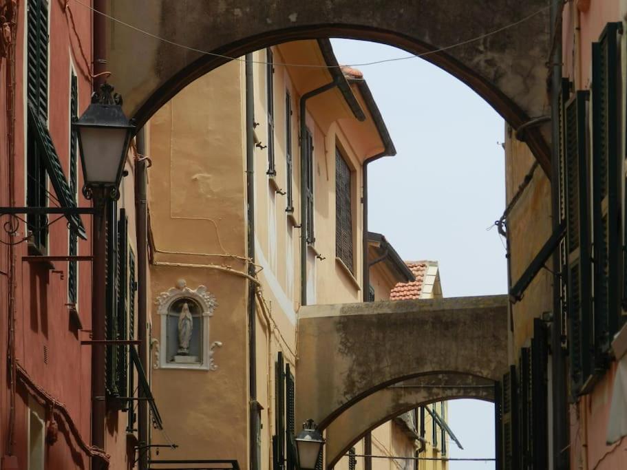 Sea View, In The Old Town Santo Stefano Al Mare Appartement Buitenkant foto